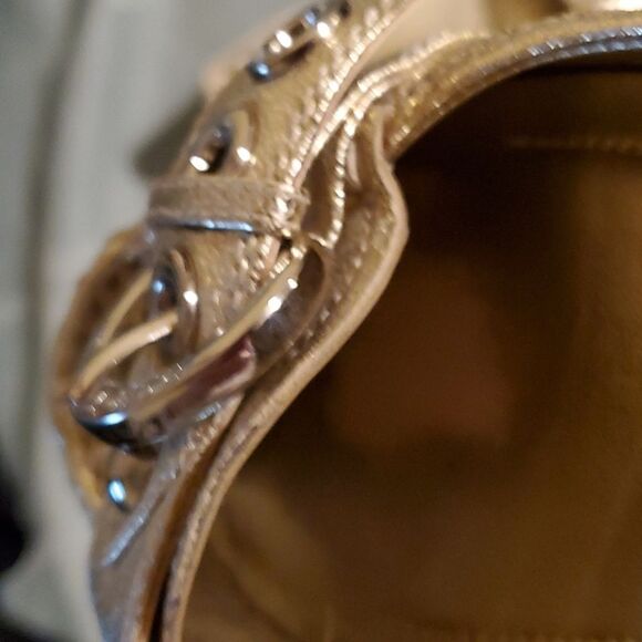 BCBG Generation  flat shoe  gold 6 - Picture 5 of 7